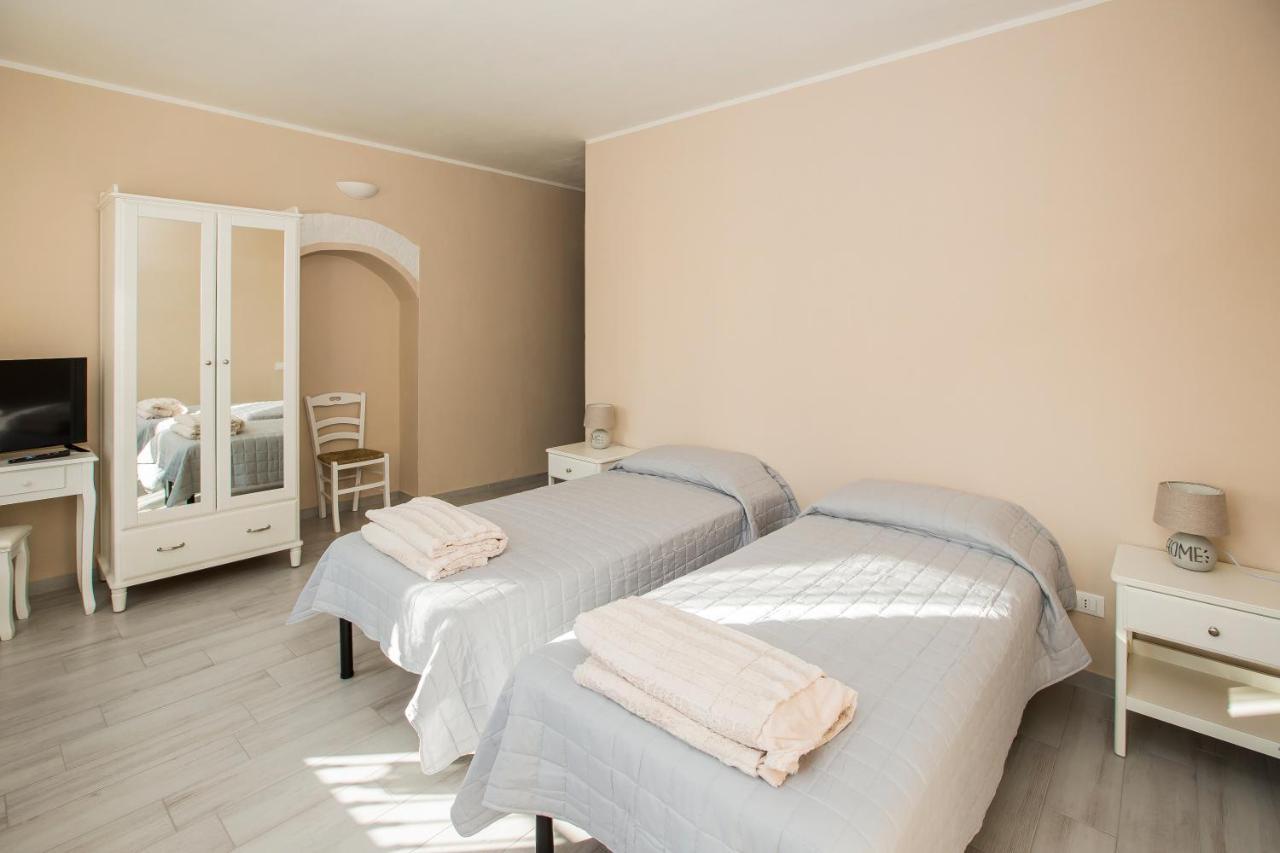 700Enolocanda Santa Giuletta 외부 사진